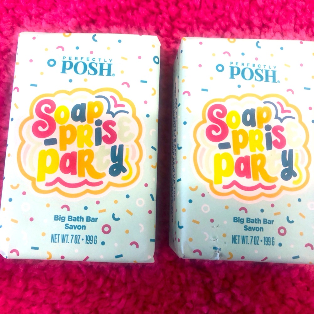 Perfectly Posh Lot of 2 Soap-prise Party Chunks